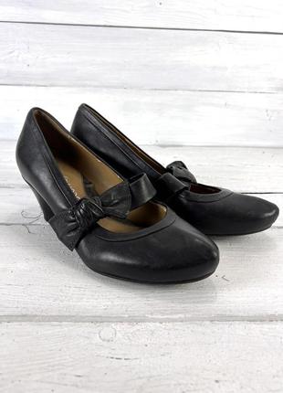 Туфлі фірмові clarks softwear, шкіряні розмір 38 (24.5 см) хороший стан1 фото