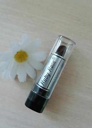 Ruby rose vitamin e & long lasting moisture lipstik тон 11