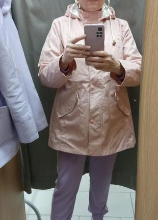Женская куртка штормовка, размер 50-521 фото