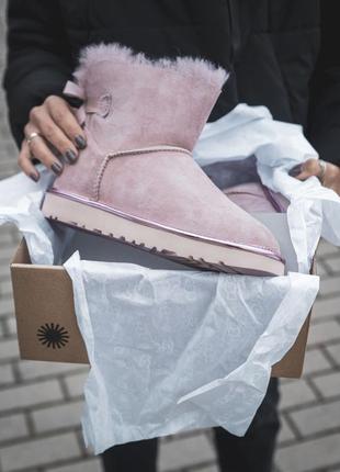 Шикарные меховые сапоги ugg mini bailey bow /осень/зима/весна😍