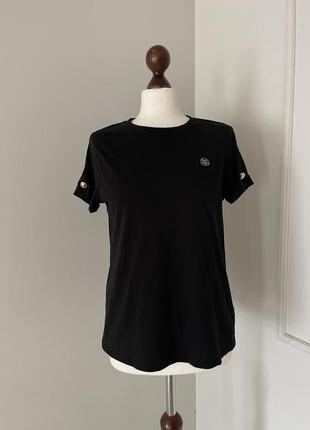 Футболка бренд