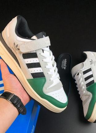 Чоловічі кросівки adidas forum low шкіряні сірі білі зелені