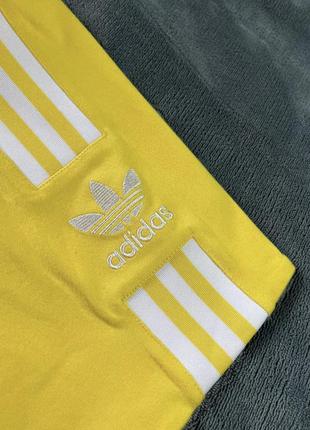 Топ adidas