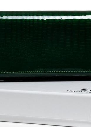 Женский кожаный кошелек на магнитах sergio torretti зеленый
