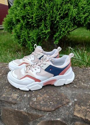 Кроссовки женские program hilfiger