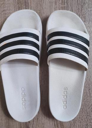 Чоловічі шльопанці, тапки, сланці adidas adilette size 42/26.53 фото