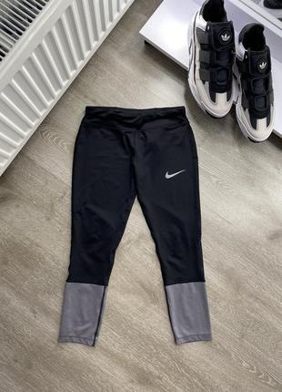 Спортивні лосіни nike