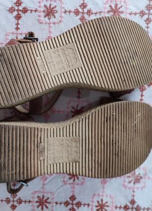 Красивые кожаные босоножки ботинки сандалии туфли5 фото