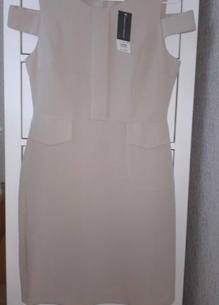 Платье dorothy perkins светло бежевого цвета нюдовое