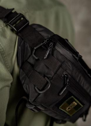 Сумка бананка черная тканевая через плечо нагрудная поясная сумка вместительная городска