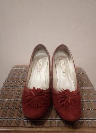 Туфли замшевые красные с цветком4 фото