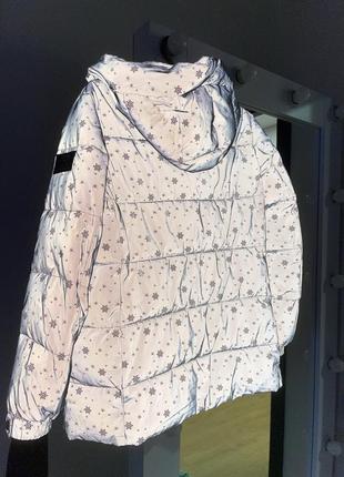 Рефлективная светоотражающая женская куртка10 фото