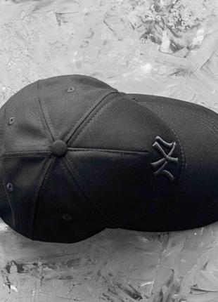 Мужска черная кепка new york yankees  из хлопка фиксируется на липучке размер 55-59 нью йорк4 фото