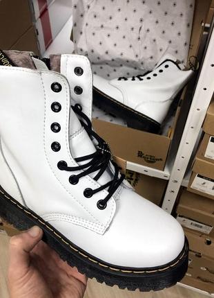 Ботинки dr. martens jadon белые на меху9 фото