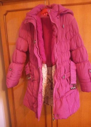 Дуже тепленька куртка на зиму дівчини-підлітка10-11років3 фото