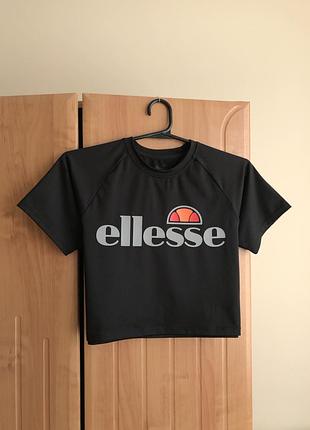 Футболка кроп топ ellesse