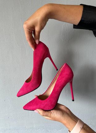 Яркие замшевые женские туфли, фуксия9 фото
