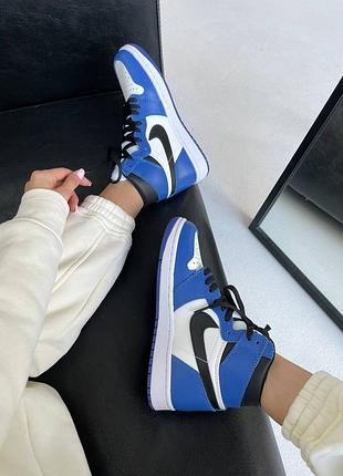 Жіночі кросівки nike air jordan 1 retro game royal — купити в