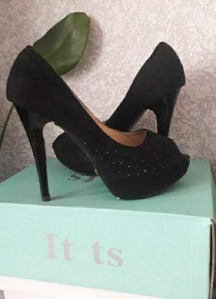 Туфли открытые