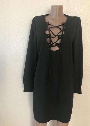 Красивое  молодіжне чорна сукня 10 размера