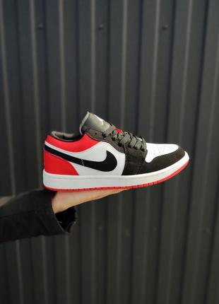 Кроссовки nike air jordan retro 1 low white red black