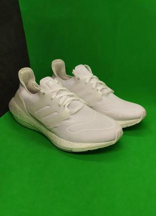 Беговые кроссовки adidas ultraboost 22 w (gx5590) оригинал1 фото