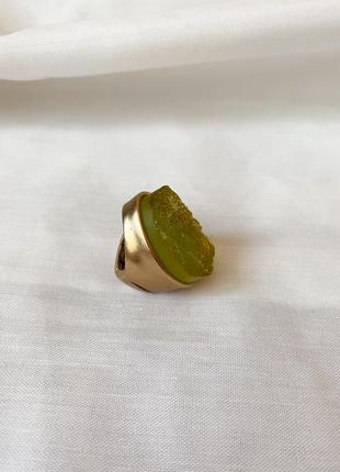Необычное кольцо кристалл, заказывала с urban outfitters5 фото