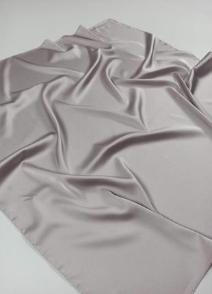 Бандана платок повязка хустка однотонная шелковая серая 70х70 новая качественная4 фото