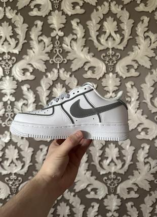 Женские кроссовки nike air force 1 reflective 36 размер3 фото