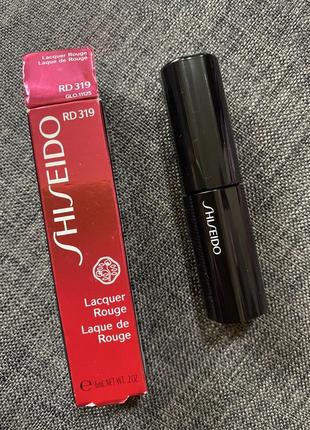 Помада-блиск для губ shiseido lacquer rouge, без коробки no rd319, оригінал