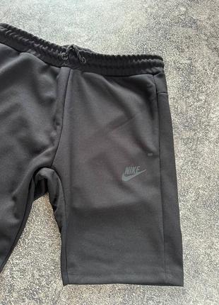 Шорти nike tech fleece