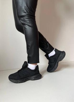 New balance кросівки чорні текстильні із сіткою 36-41р4 фото