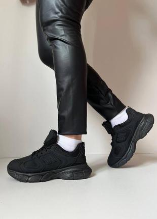 New balance кросівки чорні текстильні із сіткою 36-41р5 фото