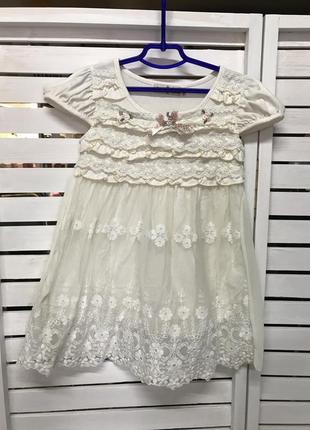 Нарядное винтажное платье на девочку 3-5 лет