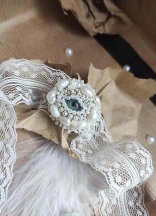 Украшение ручной работы с натуральными жемчужинами "око".