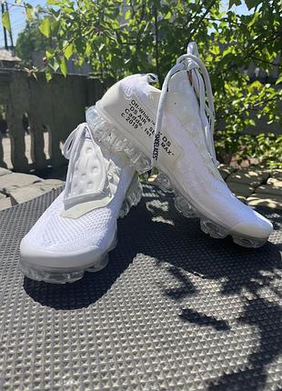 Кросівки чоловічі 3