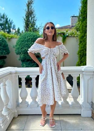 Модна, легка сукня