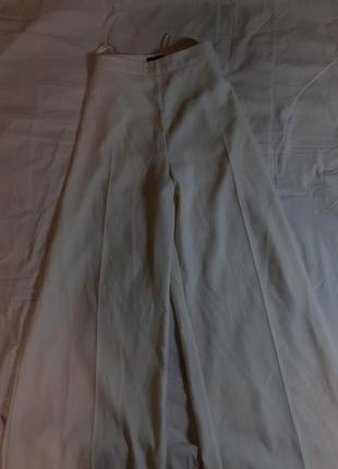 Белые прямые брюки wallis