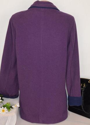 Брендовое фиолетовое шерстяное демисезонное пальто с карманами honor millburn at ewm2 фото