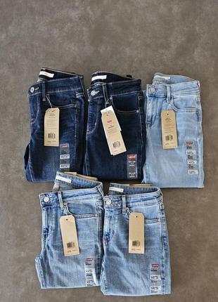 Продам джинсы акция levi's