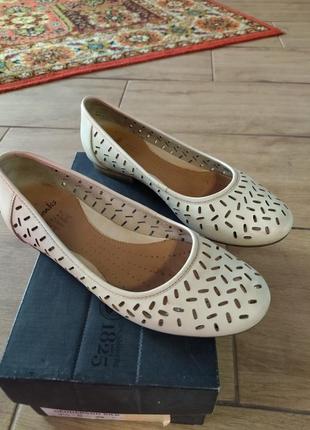 Балетки clarks
