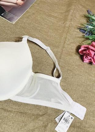 Білий ліф на тонкому поролоні primark , розмір 36 e 💕5 фото