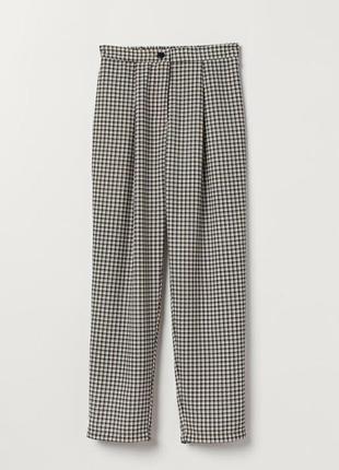 Свободные брюки в клетку