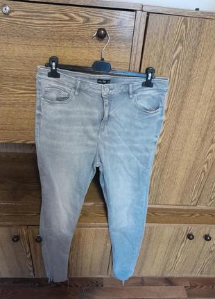 Штани джинси 👖 стрейчеві завужені