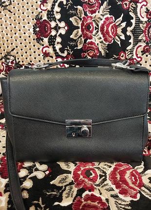 Сумка жіноча чорна і бежева