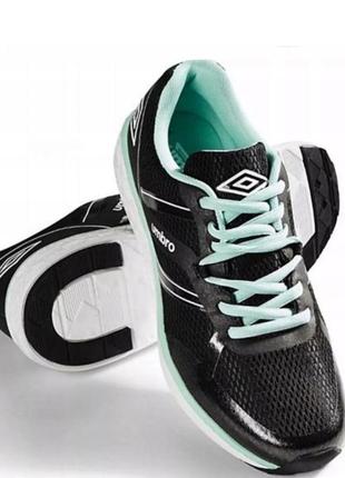 Женские кроссовки для отдыха umbro enim