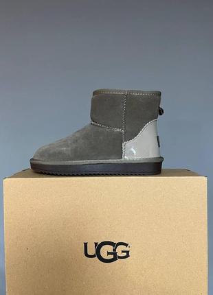 Угги женские ugg classic mocha lacquer3 фото