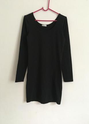 Трикотажное платье по фигуре