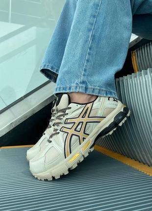 Женские кроссовки asics gel-kahana 8 beige gold black