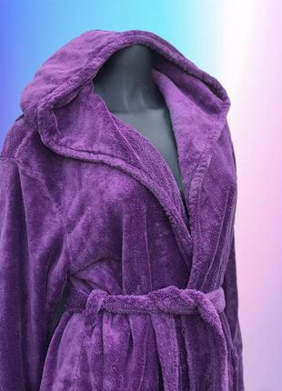 Женский халат с капюшоном в фиолетовом цвете3 фото